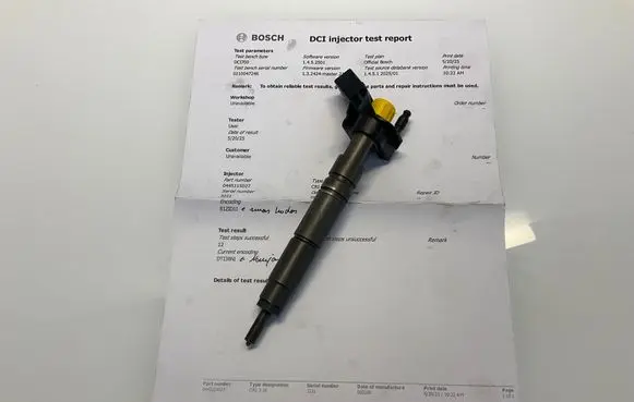 Fuel injector