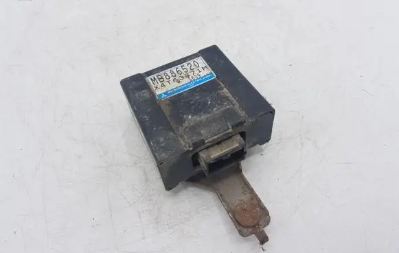 Mitsubishi Pajero Other control units/modules MB886520 X4T63371M
