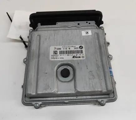 BMW 7 F01 F02 F03 F04 Engine control unit/module 8511983 0281017373