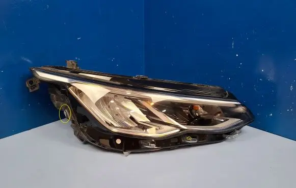 Volkswagen Golf VIII Headlight/headlamp 5H1941006B 90150891