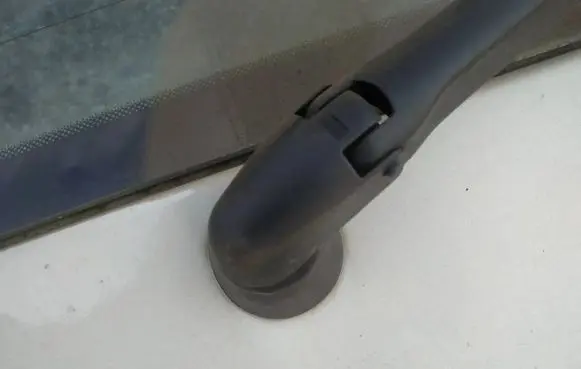 Fiat Punto (188) Rear window wiper motor