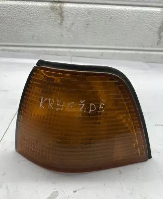 BMW 3 E36 Front indicator light 1387043