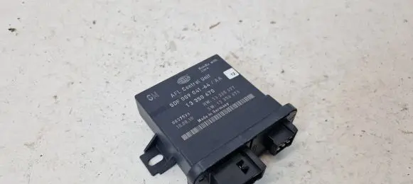 Saab 9-5 Xenon control unit/module 13350670