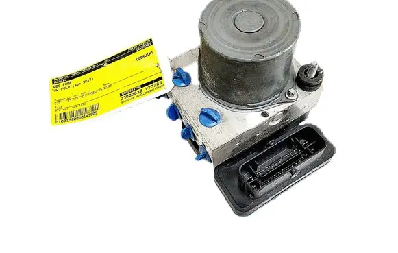 Volkswagen Polo ABS Pump 6C0614517R 6C0907379R