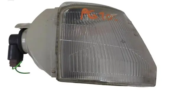 Peugeot 106 Front indicator light 6R01453 010022 GR01453