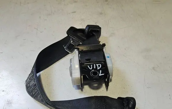 Mitsubishi Pajero Rear seatbelt TKAB0EN234 0429072