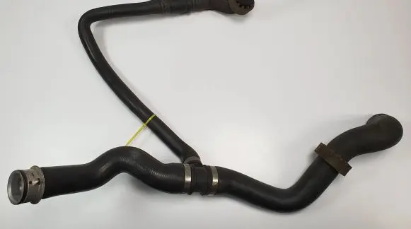 Mercedes-Benz ML W164 Engine coolant pipe/hose A1645011082