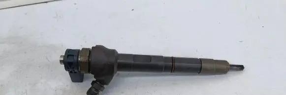 Skoda Superb B6 (3T) Fuel injector 03L130277Q 0445110647