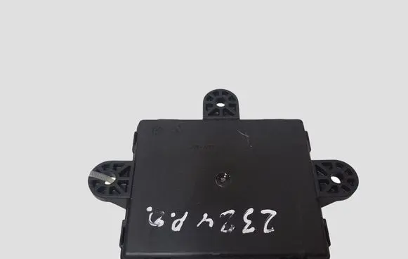 Volvo V40 Door control unit/module 31343042