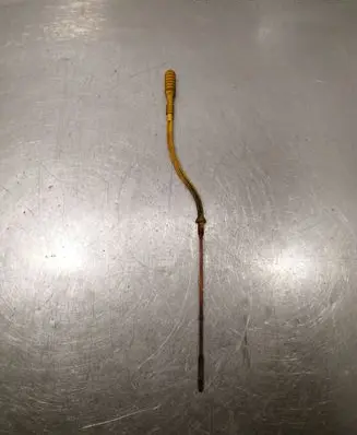 Renault Clio III Oil level dip stick 