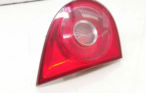 Volkswagen Golf V Tailgate rear/tail lights 1K6945107C 1K6945093J