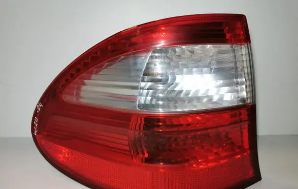 Mercedes-Benz E W211 Rear/tail lights A2118201164