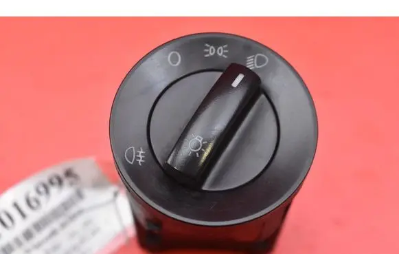 Volkswagen Polo Light switch 6Q0941531B
