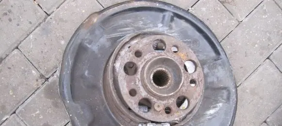 Mercedes-Benz E W211 Rear wheel hub spindle/knuckle 