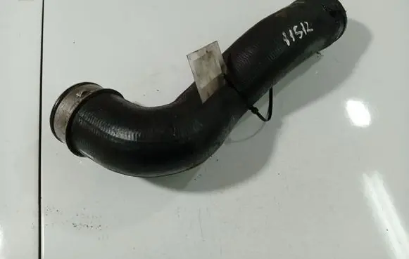 Mercedes-Benz R W251 Intercooler hose/pipe