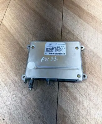 Mercedes-Benz E W211 Bluetooth control unit module A2118702726 DM70282870
