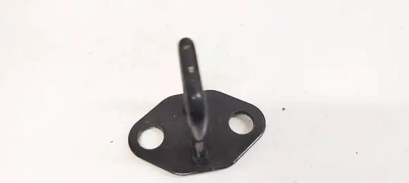 Mini One - Cooper R50 - 53 Rear door lock loop/hook striker 