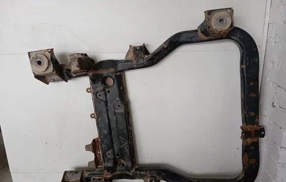 Volkswagen Transporter - Caravelle T5 Front subframe