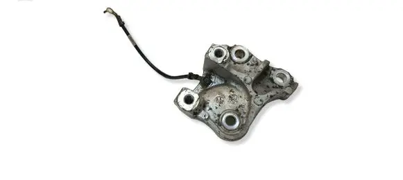Honda CR-V Engine mounting bracket 