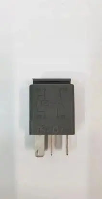 Volkswagen Polo IV 9N3 Other relay