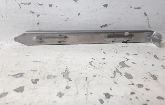 Volvo V70 Headlight/headlamp mounting bracket 30678340