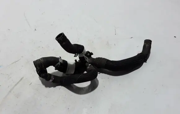 Land Rover Range Rover L405 Engine coolant pipe/hose K6D38B159EC