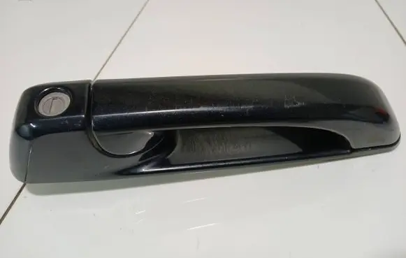 Jeep Grand Cherokee (WK) Front door exterior handle 5hw79trmag