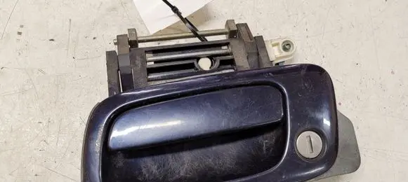 Opel Zafira A Front door exterior handle