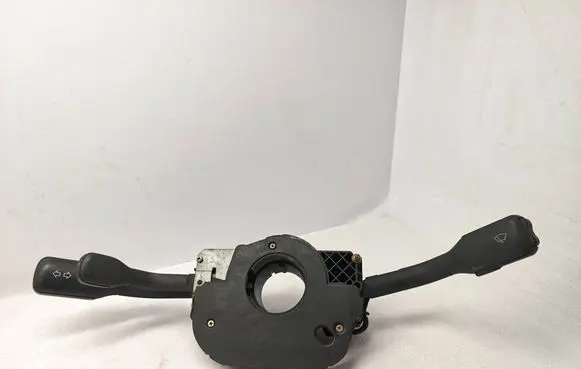 Wiper turn signal indicator stalk/switch