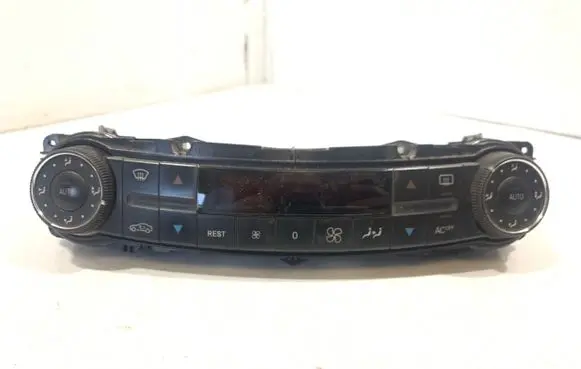 Mercedes-Benz E W211 Climate control unit 2118301285 00050205