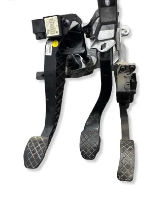 Audi A6 S6 C6 4F Pedal assembly 4F0907658 4E0910658 1800020020