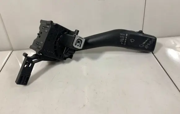 Skoda Octavia Mk2 (1Z) Wiper control stalk 1K0953519H