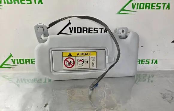 Sun visor