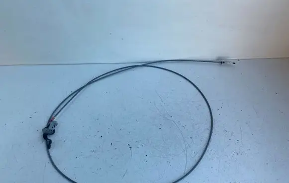 Toyota Avensis T220 Fuel cap flap release cable 
