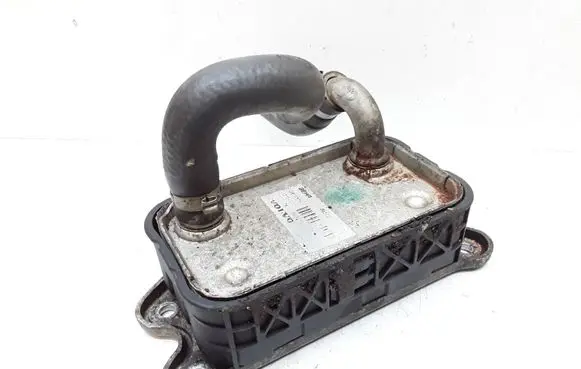 Volvo S70 V70 V70 XC Engine oil radiator 9497225