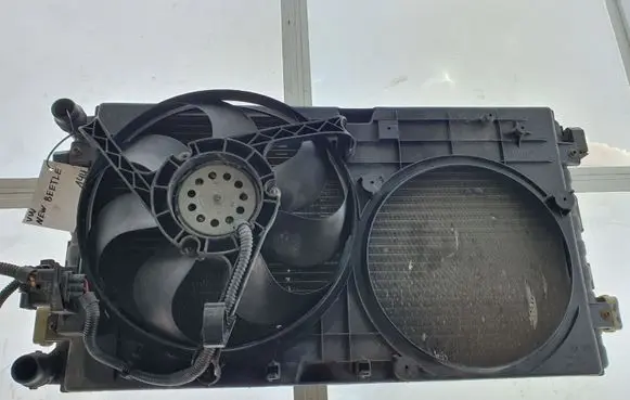 Volkswagen New Beetle Radiator set 1C0121253A 1C0121207C