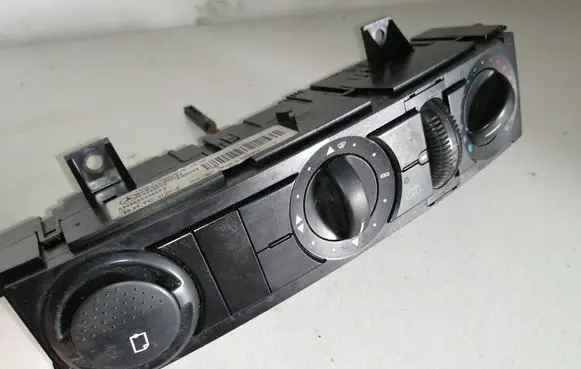 Mercedes-Benz Sprinter W906 Climate control unit A9068300485KZ A9068300485
