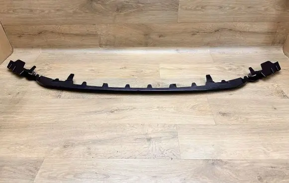BMW 5 G30 G31 G38 Front bumper mounting bracket 8746307