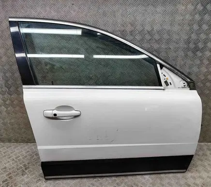 Volvo XC70 Front door 31335589