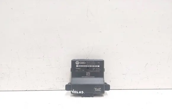 Volkswagen Golf Plus Gateway control module 1K0907530E 1K0907951