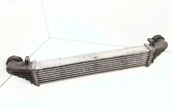 Mercedes-Benz E W211 Intercooler radiator A2115001102