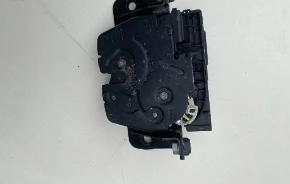 BMW 5 F10 F11 Tailgate/trunk/boot lock/catch/latch 912935109 16367210 726954405