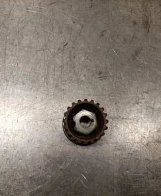 Renault Kadjar Fuel pump gear (pulley) 168015018R