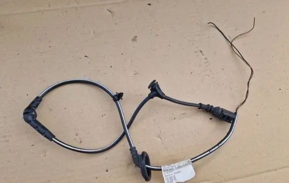 Audi A3 S3 8V Front ABS sensor wiring 5G0927903S 6E0973702