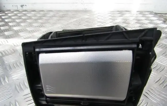 Jaguar XF Dashboard side air vent grill/cover trim CX23014A23AC CX23-014A23-AC