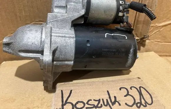 Opel Astra J Starter motor 0001107522