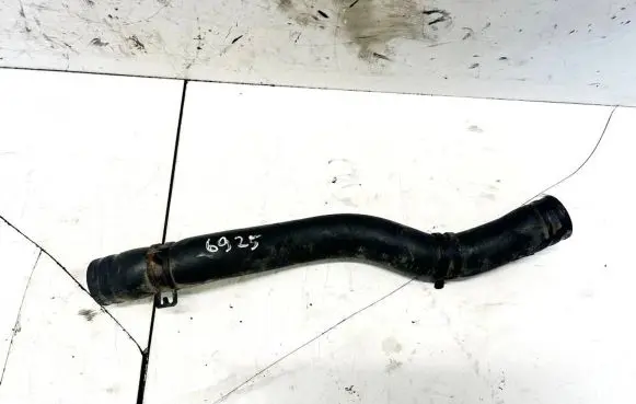 Hyundai Accent Engine coolant pipe/hose