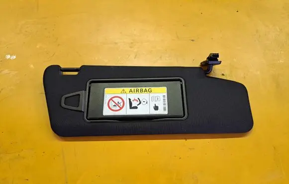 Mercedes-Benz E W212 Sun visor A2128103610