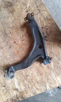 Volkswagen Transporter - Caravelle T5 Front lower control arm/wishbone