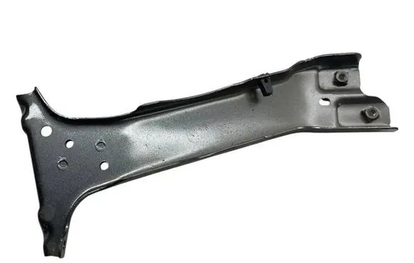 Audi A3 8Y Fender mounting bracket 8y0821137